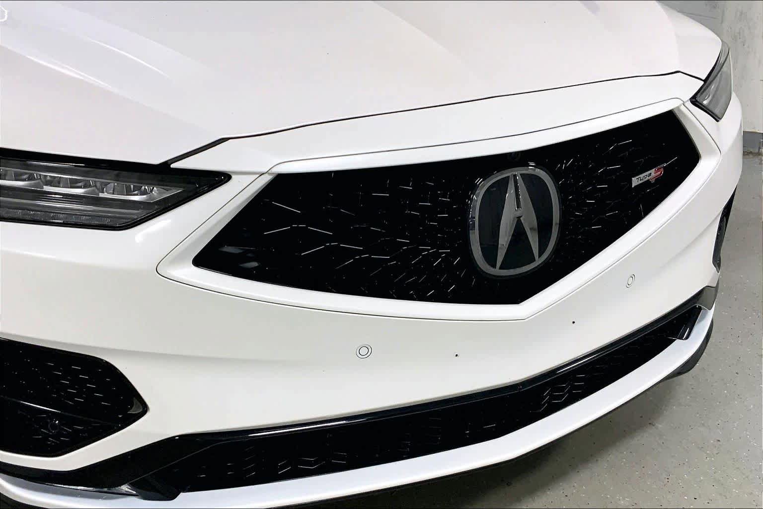 Used 2023 Acura MDX Type S AWD/4WD image 32