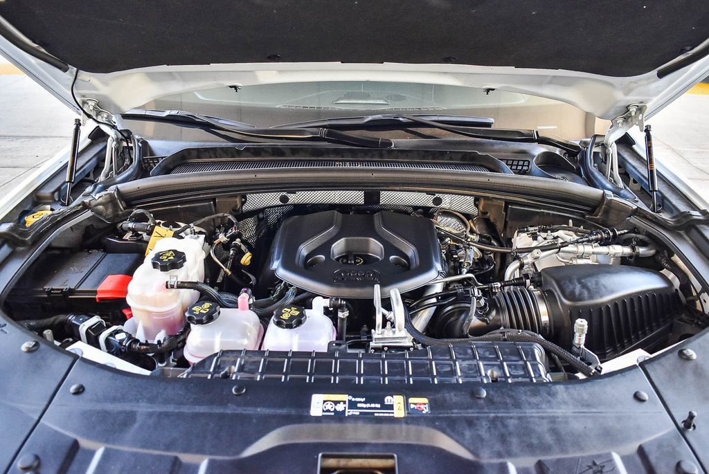 Used 2022 Jeep Grand Cherokee Limited 4xe w/ Luxury Tech Group II image 27