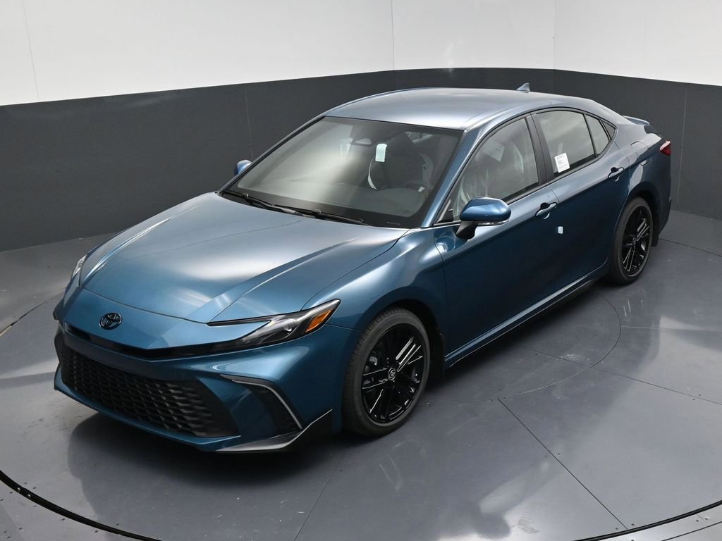 New 2026 Toyota Camry SE image 18