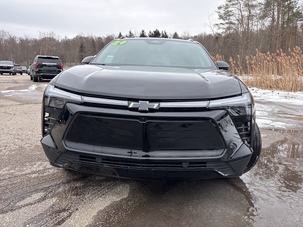 Used 2024 Chevrolet Blazer EV RS image 3