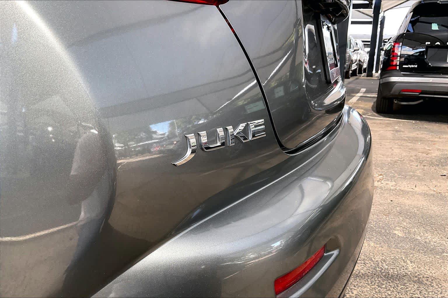 Used 2012 Nissan Juke SL FWD image 9