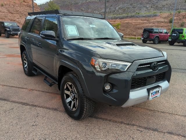 Used 2024 Toyota 4Runner TRD Off-Road Premium w/ Off Road Premium Plus Package AWD/4WD image 3