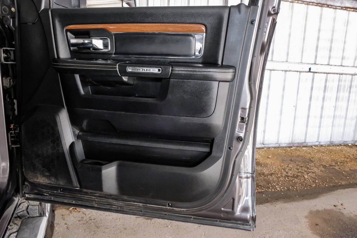 Used 2014 RAM 2500 Laramie w/ Convenience Group image 45