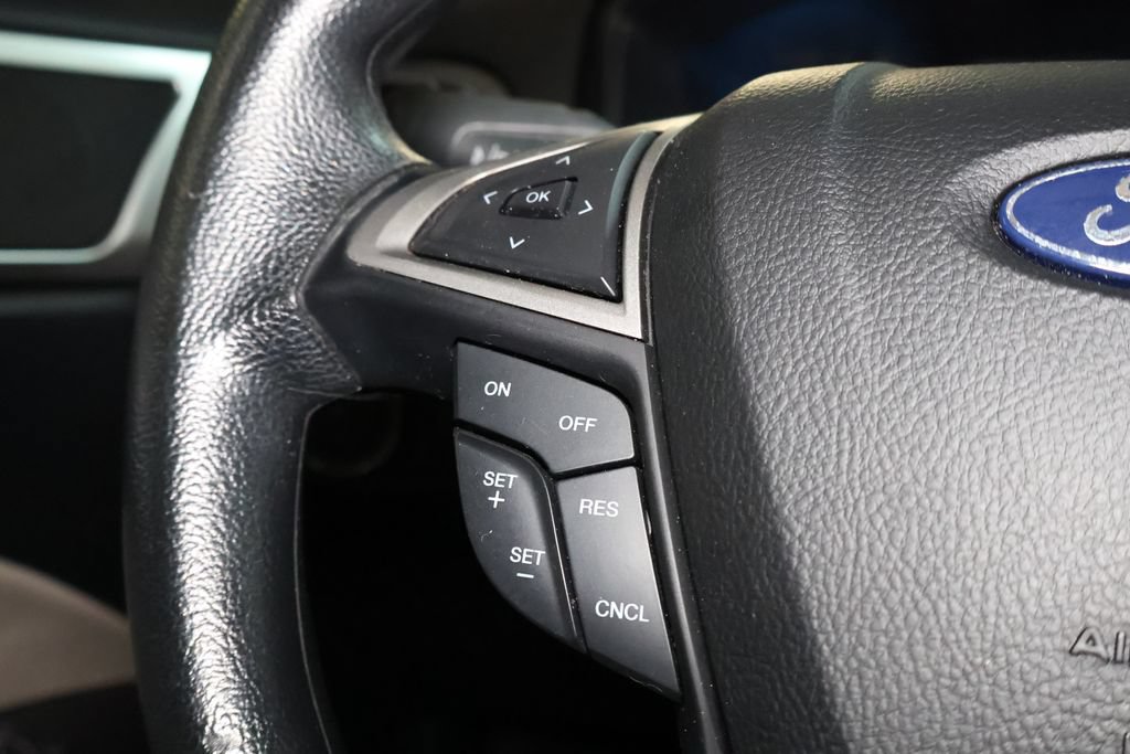 Used 2020 Ford Fusion S FWD image 18