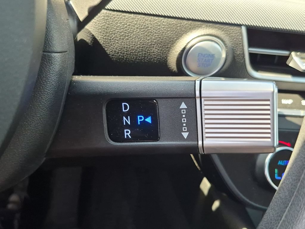 Used 2025 Hyundai Sonata SEL FWD image 20