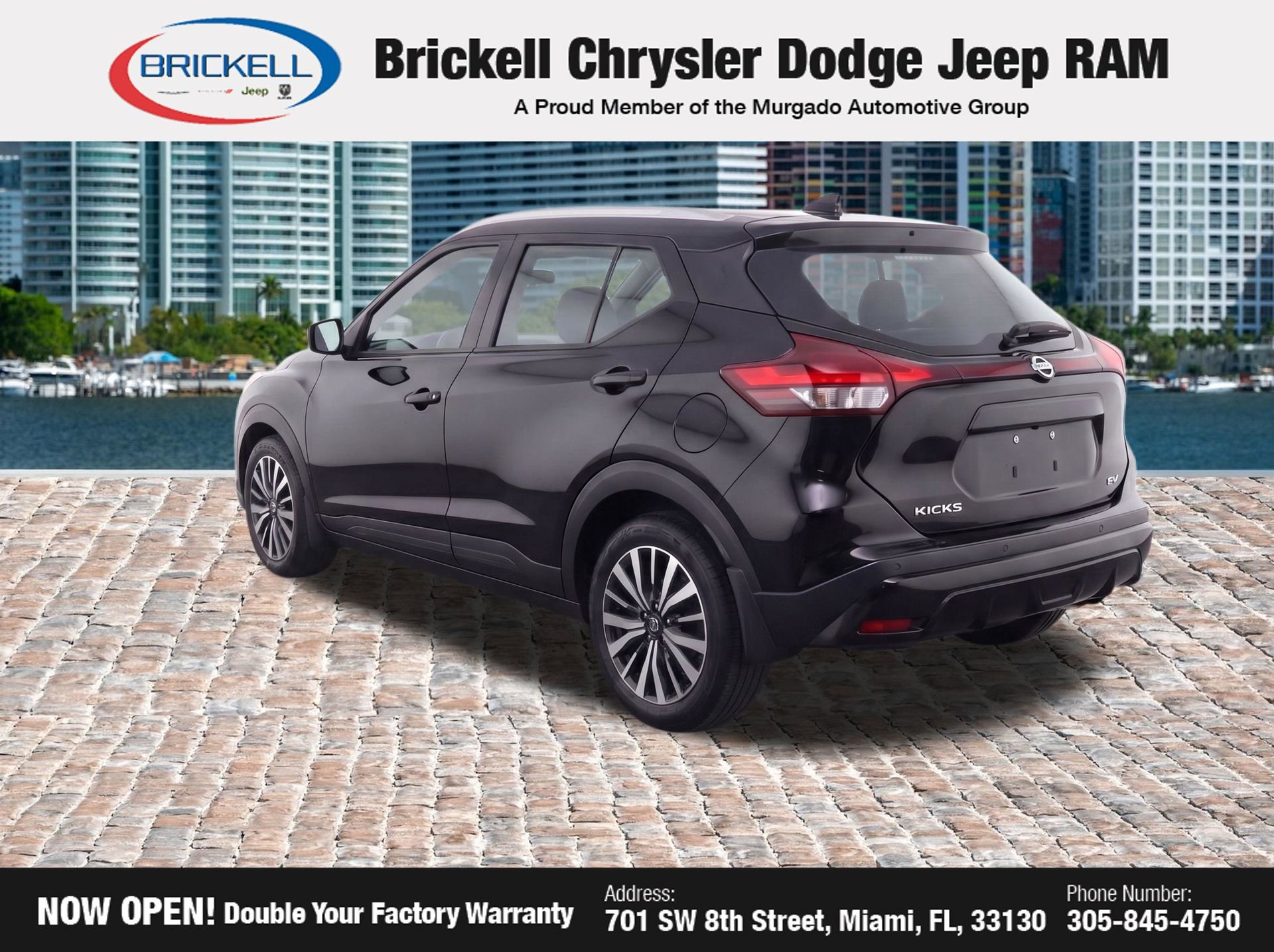 Used 2021 Nissan Kicks SV image 3