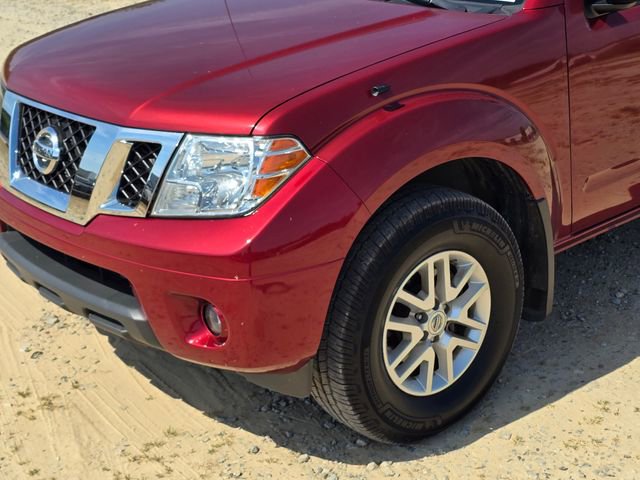 Used 2019 Nissan Frontier SV AWD/4WD image 3