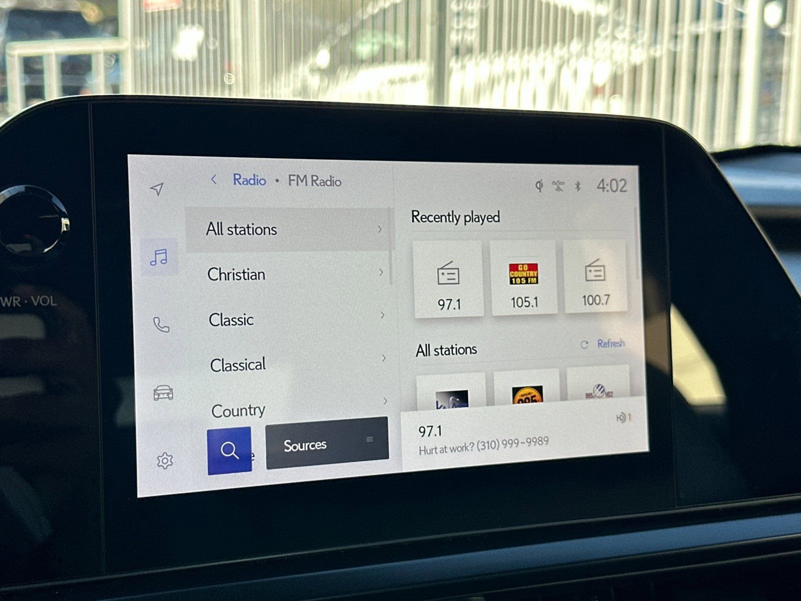 Used 2023 Lexus UX 250h F Sport w/ Accessory Package (Z2) image 21