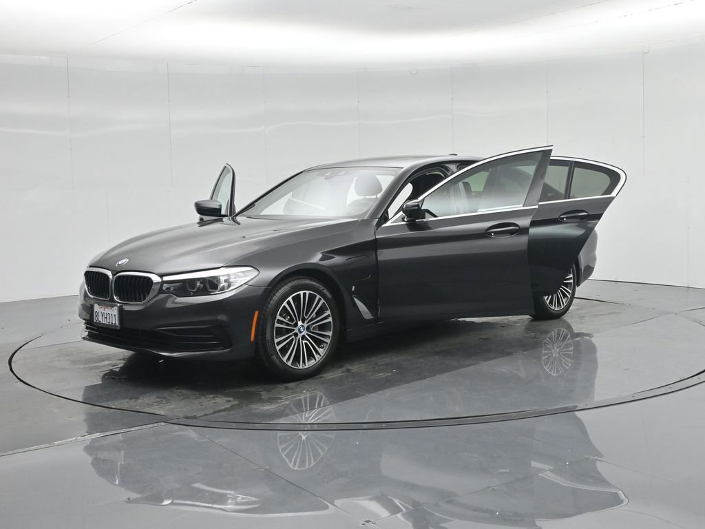 Used 2019 BMW 530e 530e iPerformance w/ Convenience Package image 35