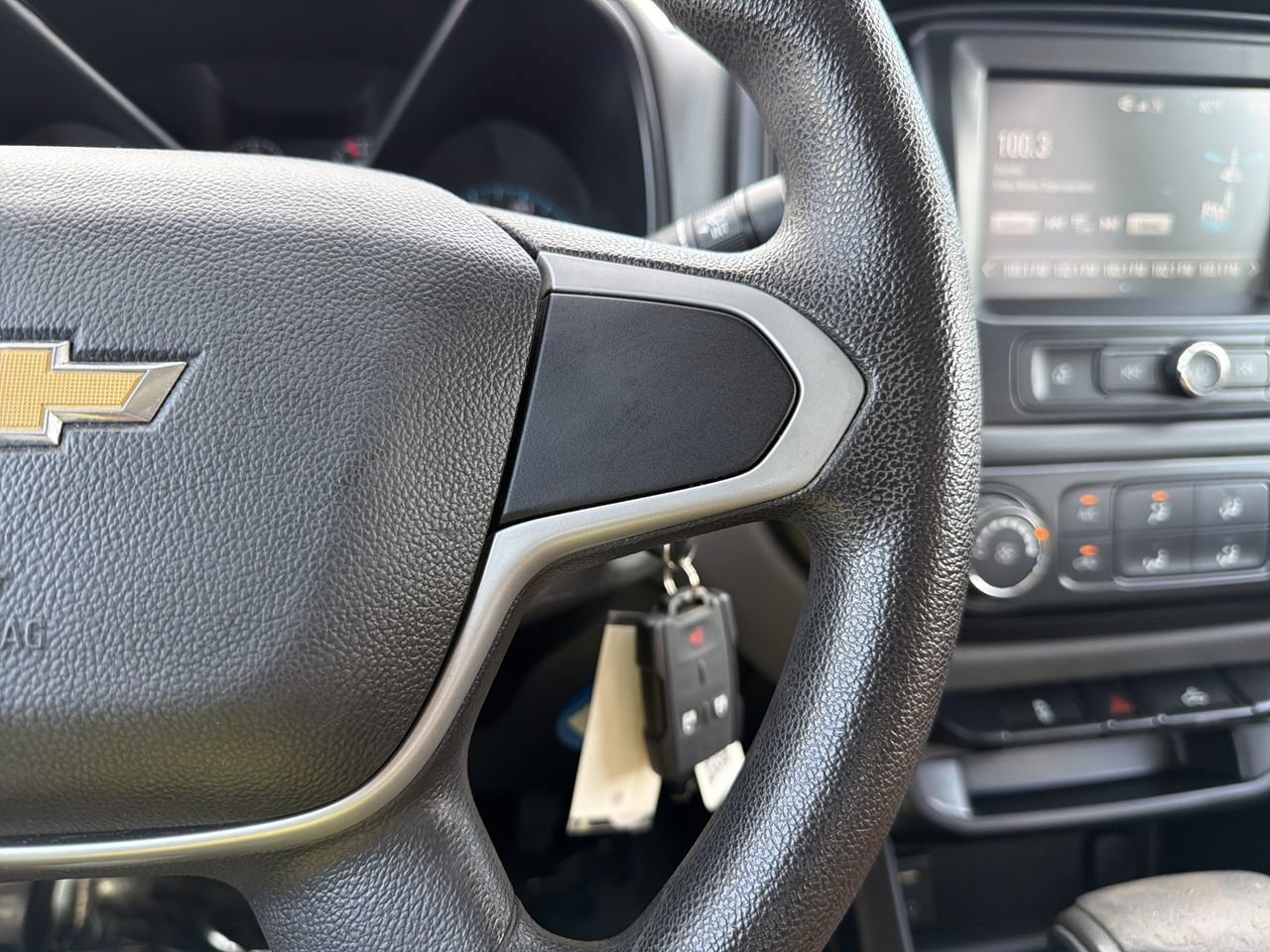Used 2017 Chevrolet Colorado W/T w/ WT Convenience Package RWD image 26