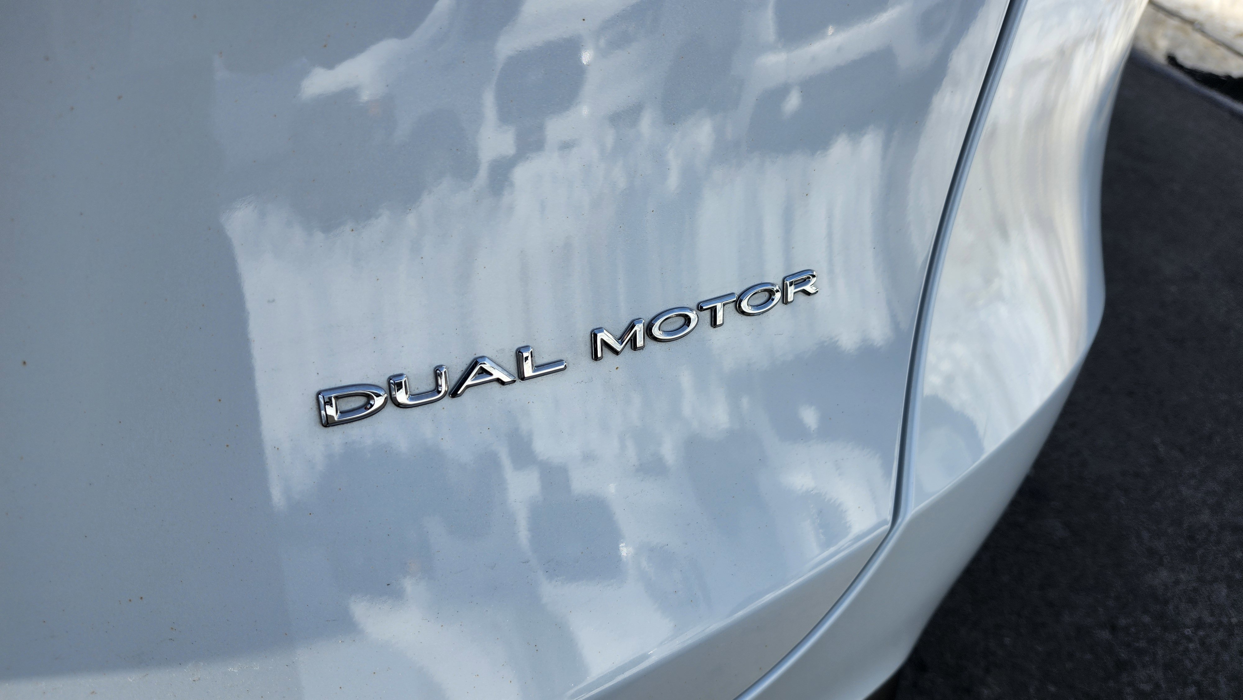 Used 2023 Tesla Model Y Long Range image 21