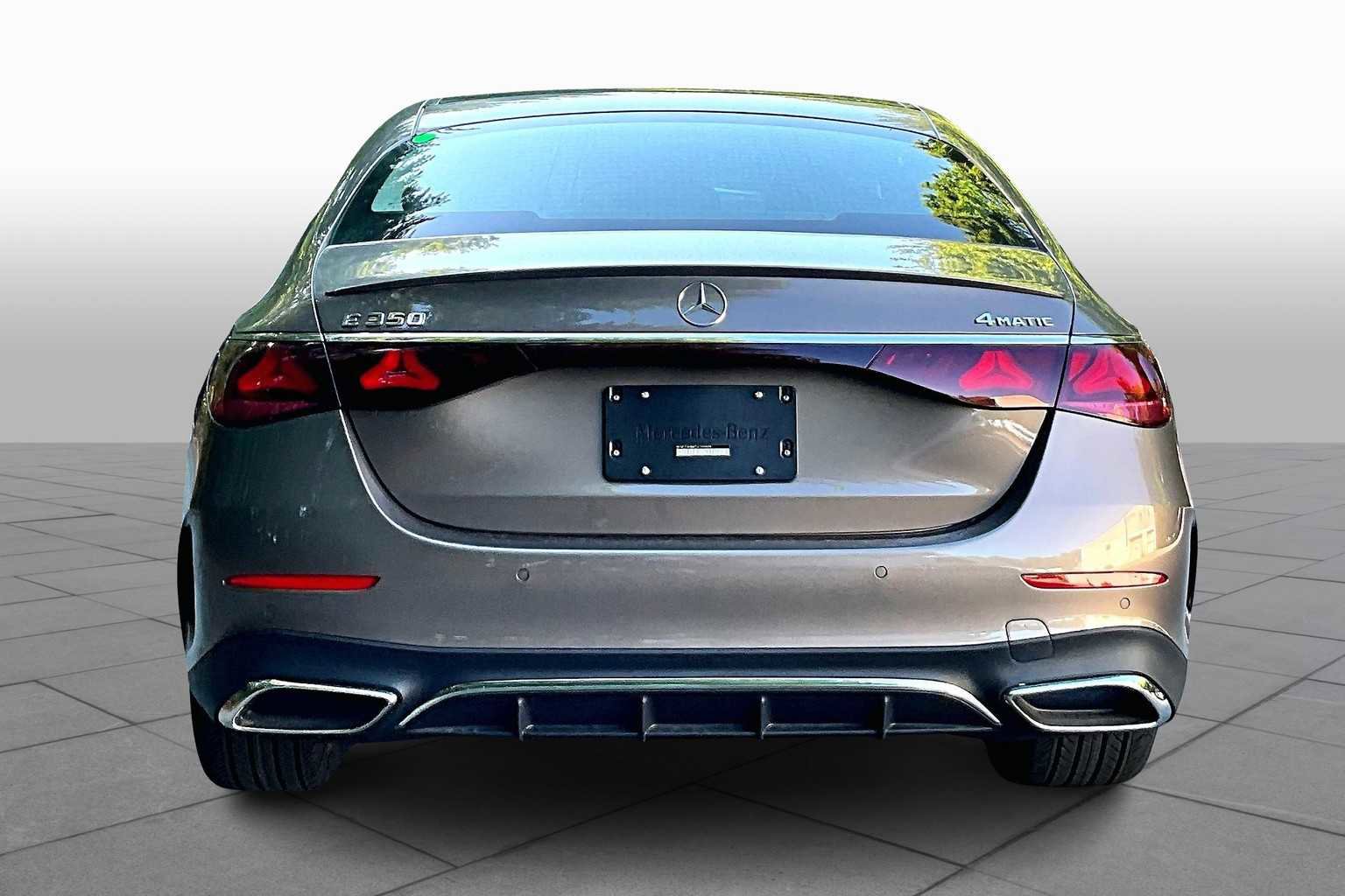 New 2026 Mercedes-Benz E 350 4MATIC Sedan image 5