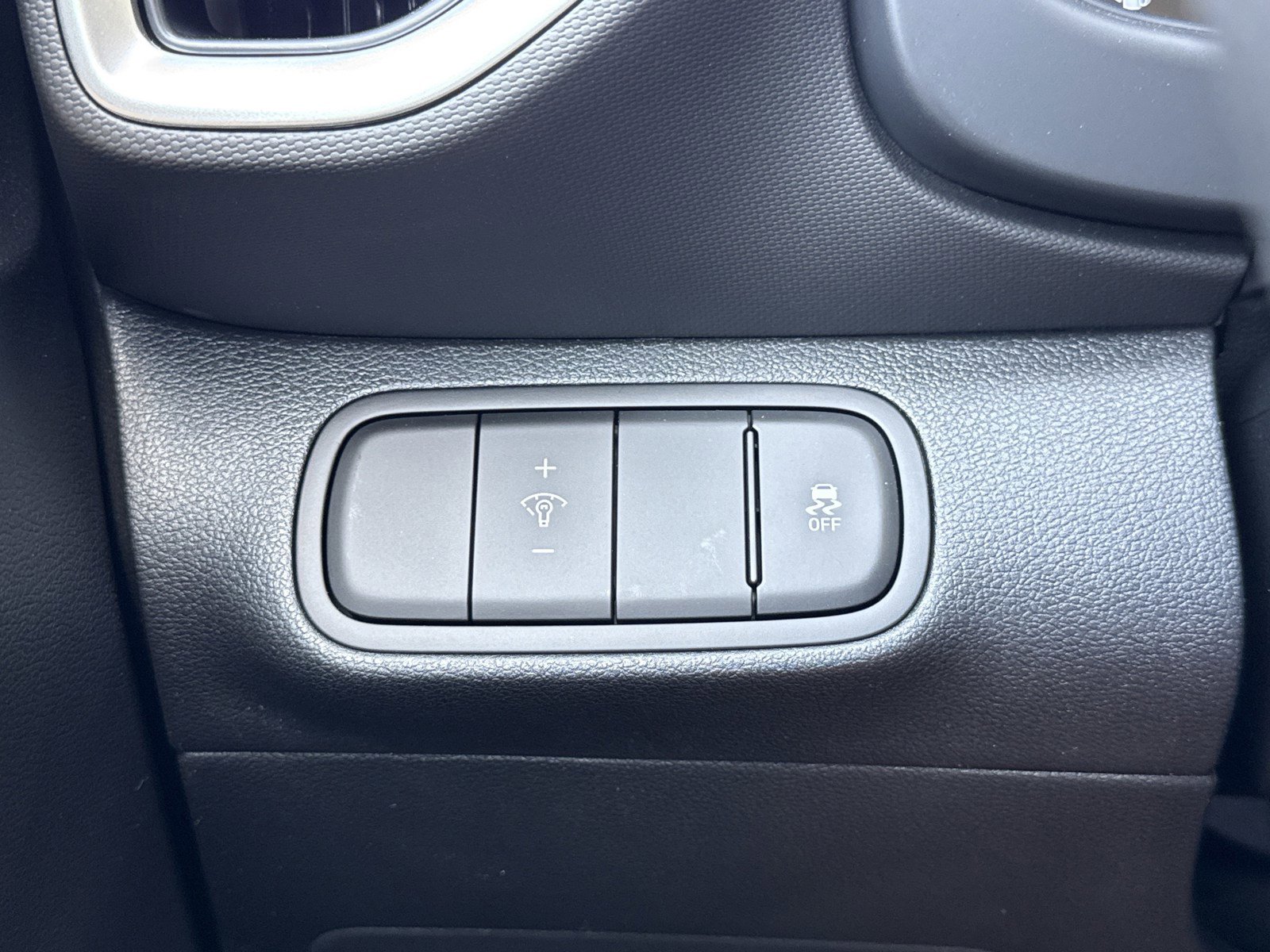 New 2026 Hyundai Venue SE image 15