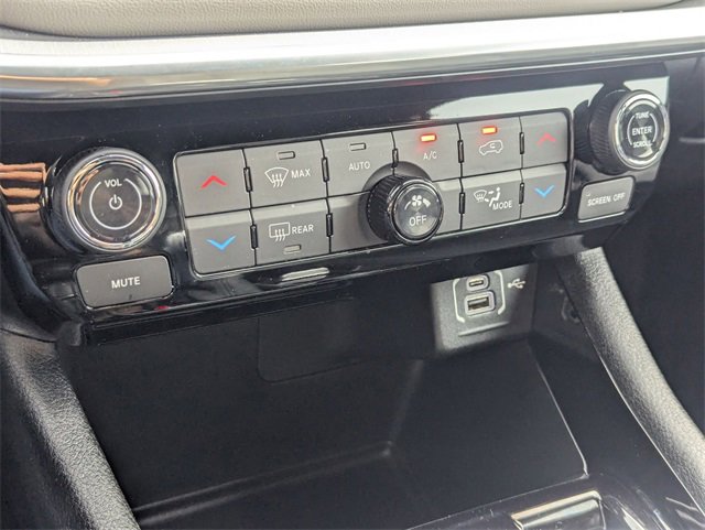 New 2024 Jeep Compass Limited w/ Elite Group image 18