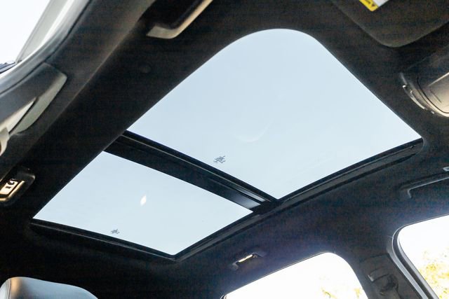 Used 2019 Lincoln Nautilus Reserve image 14