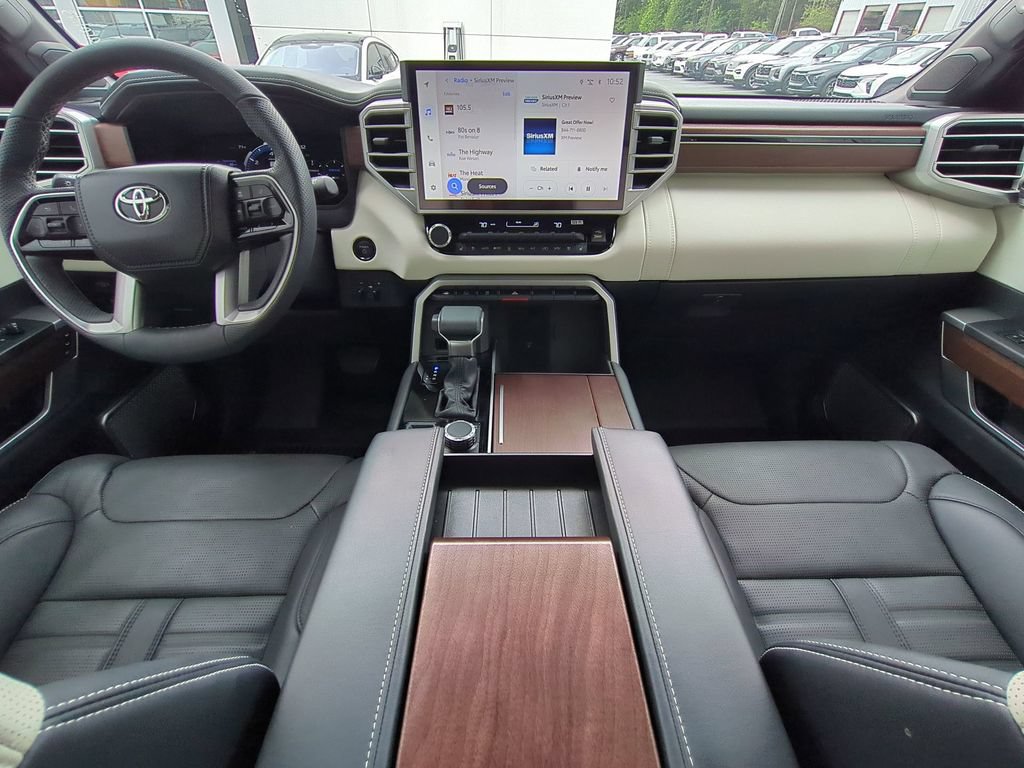 Used 2025 Toyota Sequoia Capstone AWD/4WD image 18