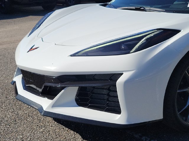 New 2027 Chevrolet Corvette Grand Sport RWD image 13