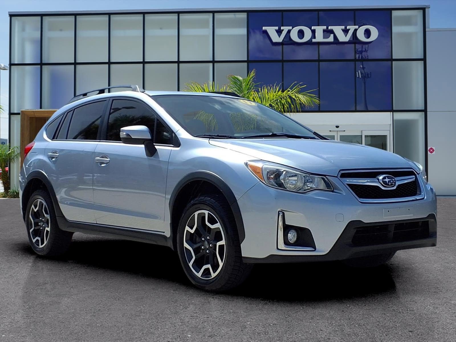 Used 2017 Subaru Crosstrek 2.0i Limited w/ Popular Package #1