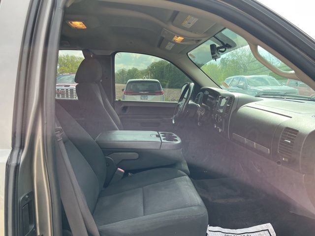 Used 2013 Chevrolet Silverado 1500 LT AWD/4WD image 18