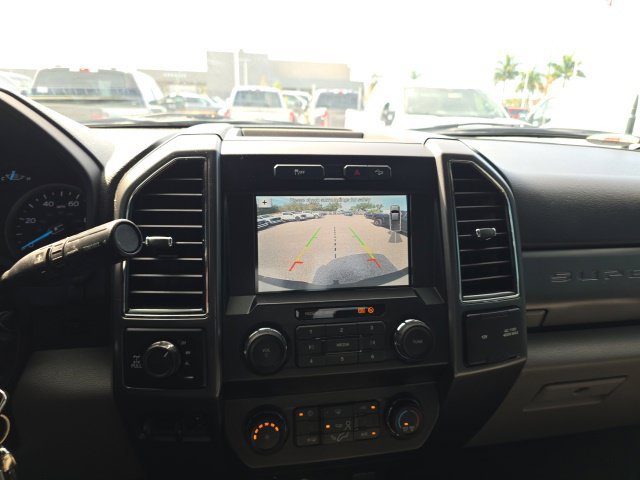 Used 2019 Ford F250 XLT w/ XLT Premium Package AWD/4WD image 16
