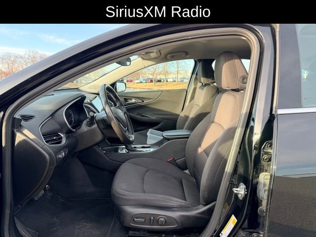 Certified 2022 Chevrolet Malibu LT w/ Midnight Edition image 7