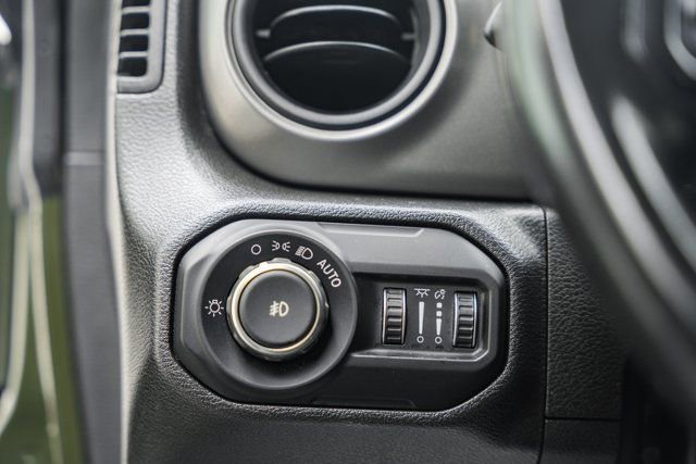 Used 2022 Jeep Wrangler Unlimited Sport image 16