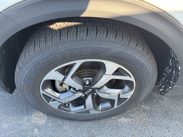 Used 2021 Kia Sportage LX image 11