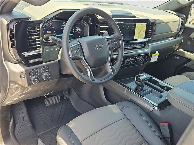 New 2026 Chevrolet Silverado 1500 ZR2 w/ Dark Appearance Package AWD/4WD video 3