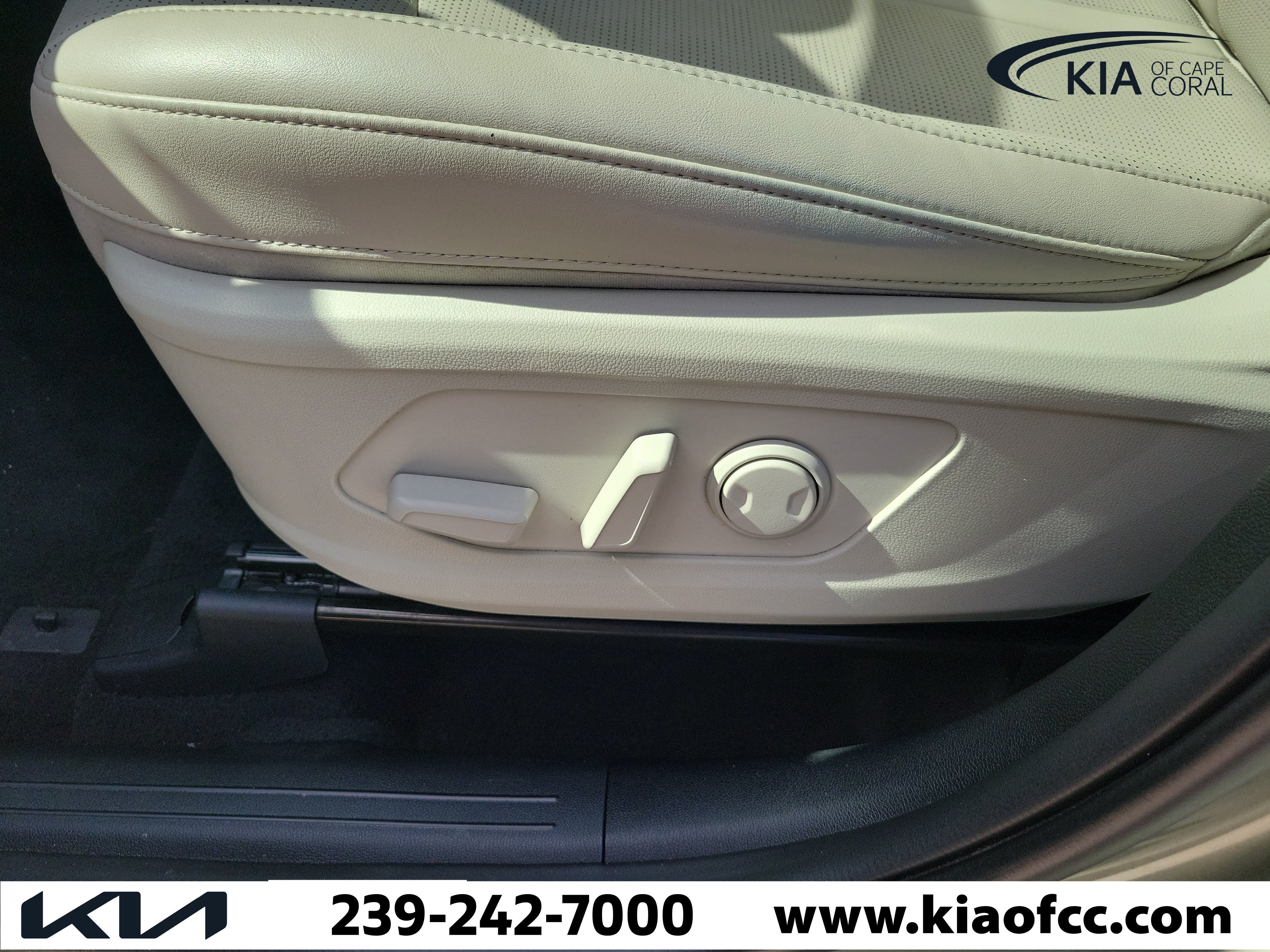 Certified 2024 Kia Sorento X-Line EX AWD/4WD image 24