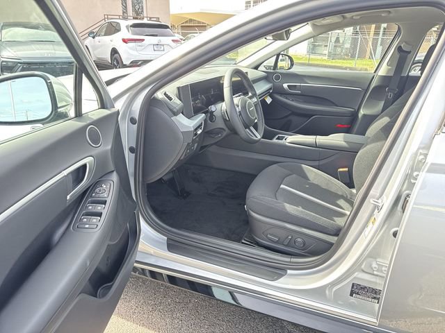 New 2026 Hyundai Sonata SEL FWD image 18