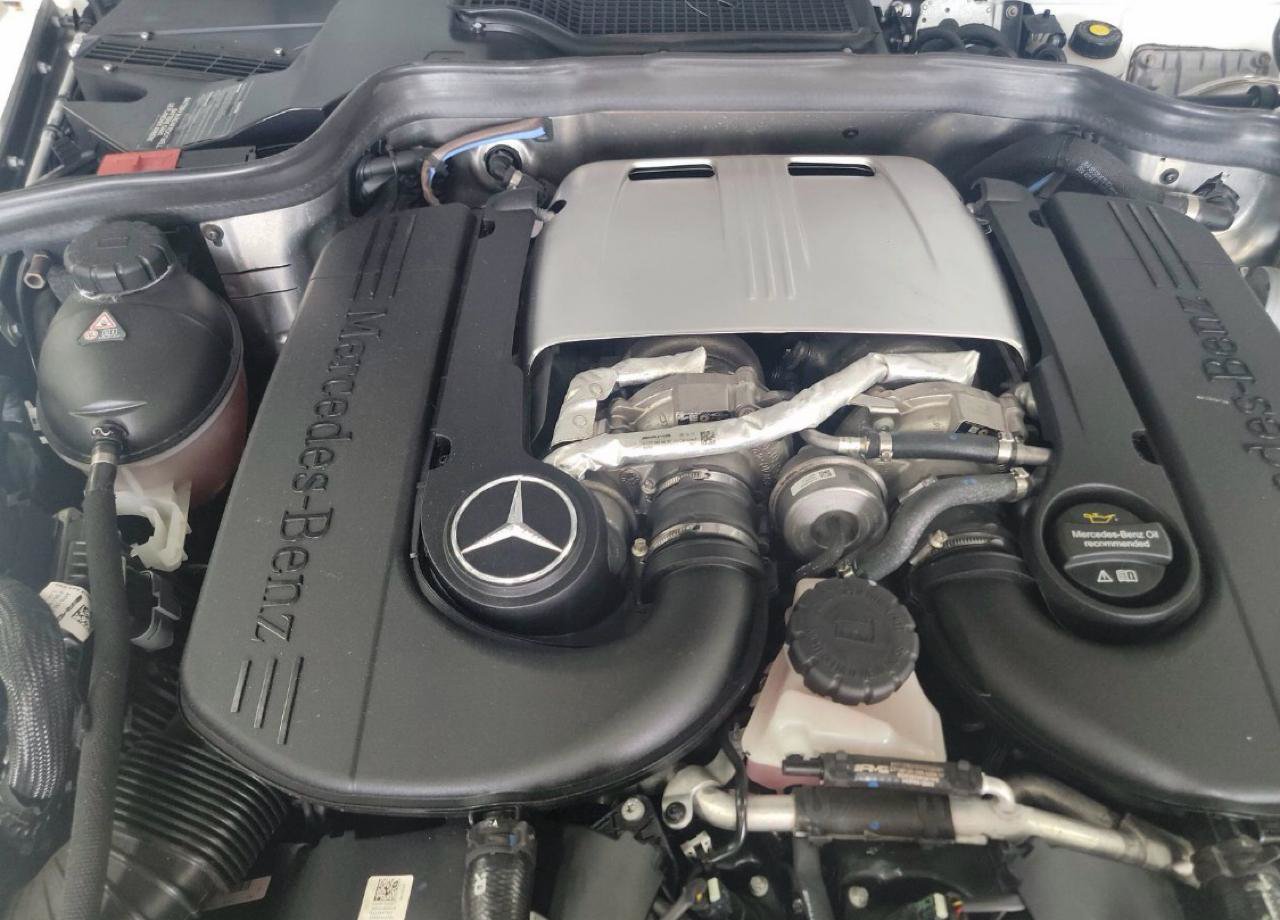 Used 2018 Mercedes-Benz G 550 Squared image 16