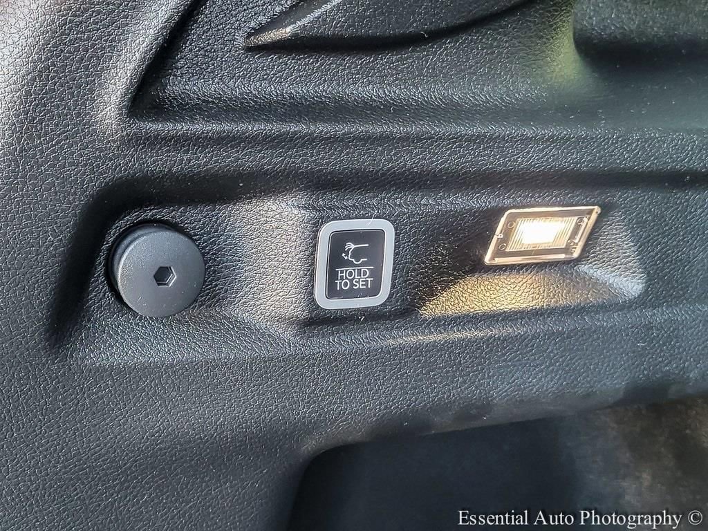 Used 2022 Jeep Grand Cherokee L Limited w/ Trailer Tow Group (B) image 26