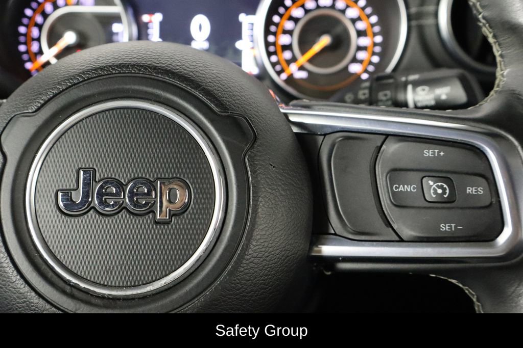 Used 2018 Jeep Wrangler Unlimited Sahara image 10