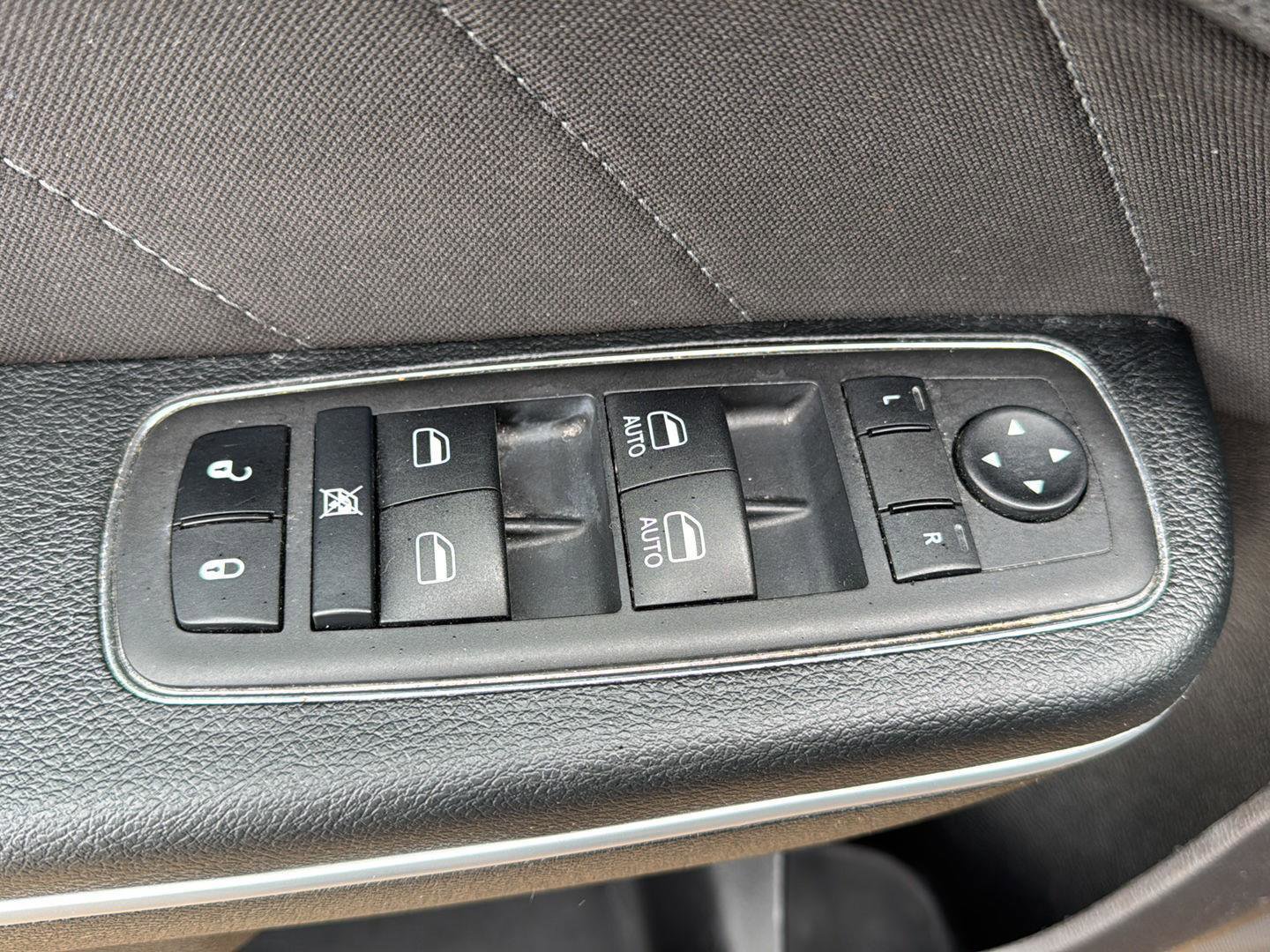 Used 2023 Dodge Charger SXT image 12