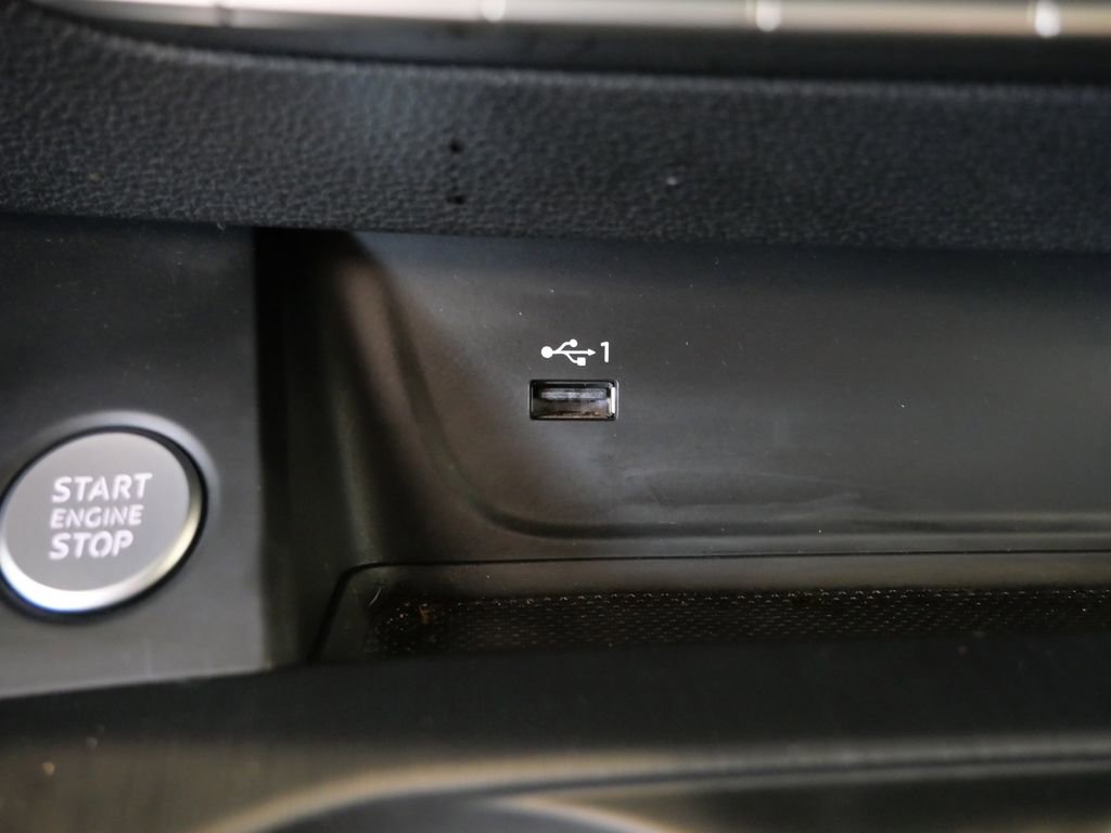 Used 2019 Audi A4 2.0T Premium Plus w/ Premium Plus Package image 24