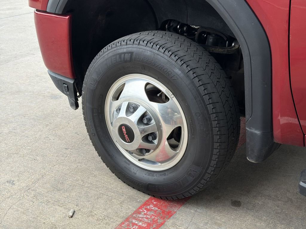 Used 2023 GMC Sierra 3500 Denali w/ Denali Ultimate Package image 3