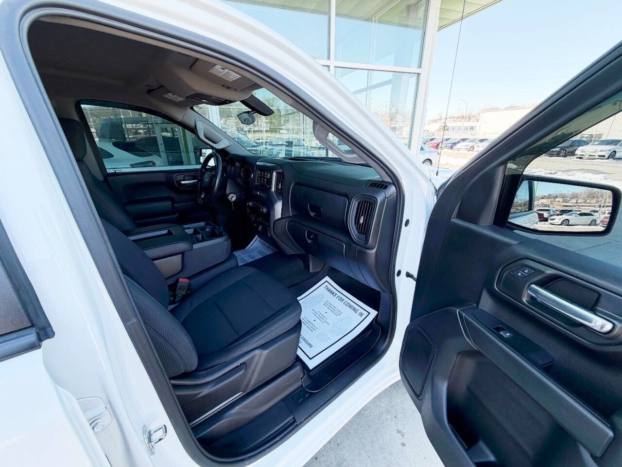 Used 2019 Chevrolet Silverado 1500 Custom Trail Boss AWD/4WD image 16