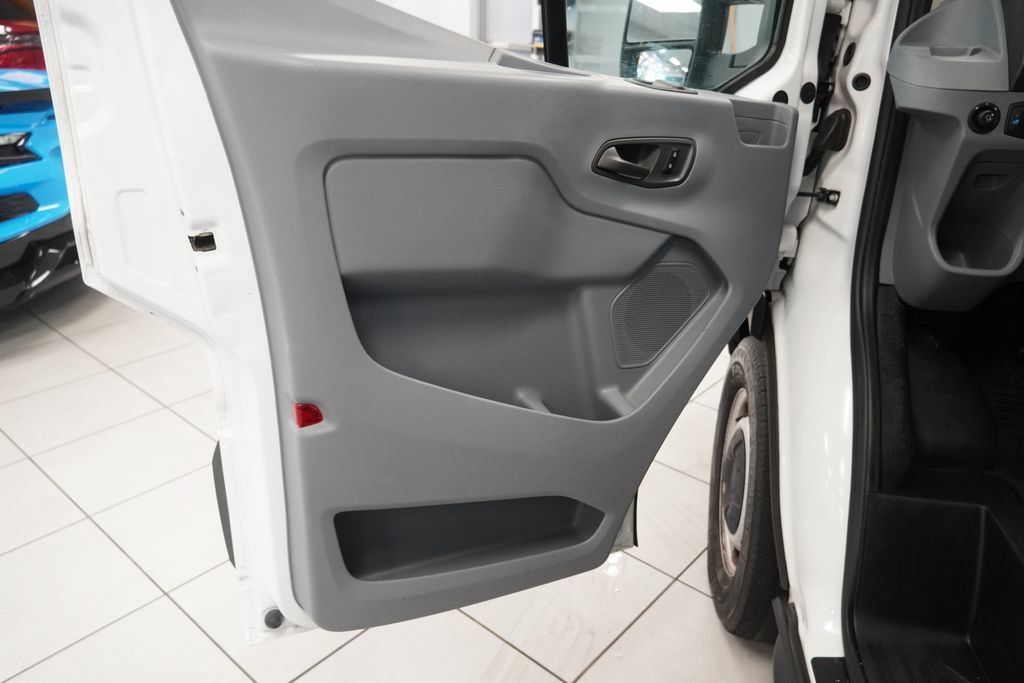 Used 2017 Ford Transit 350 XL RWD image 17