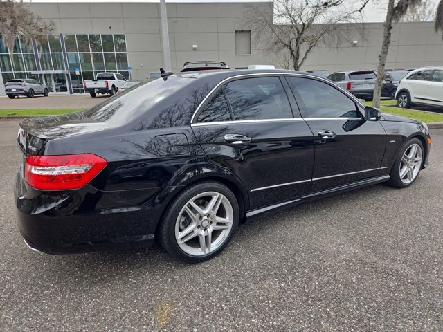 Used 2012 Mercedes-Benz E 350 4MATIC Sedan image 3