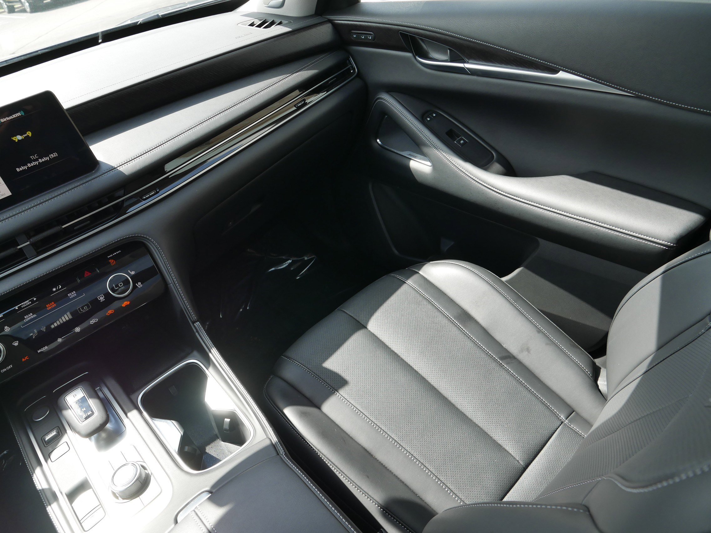 Certified 2024 INFINITI QX60 Sensory w/ Vision Package image 11