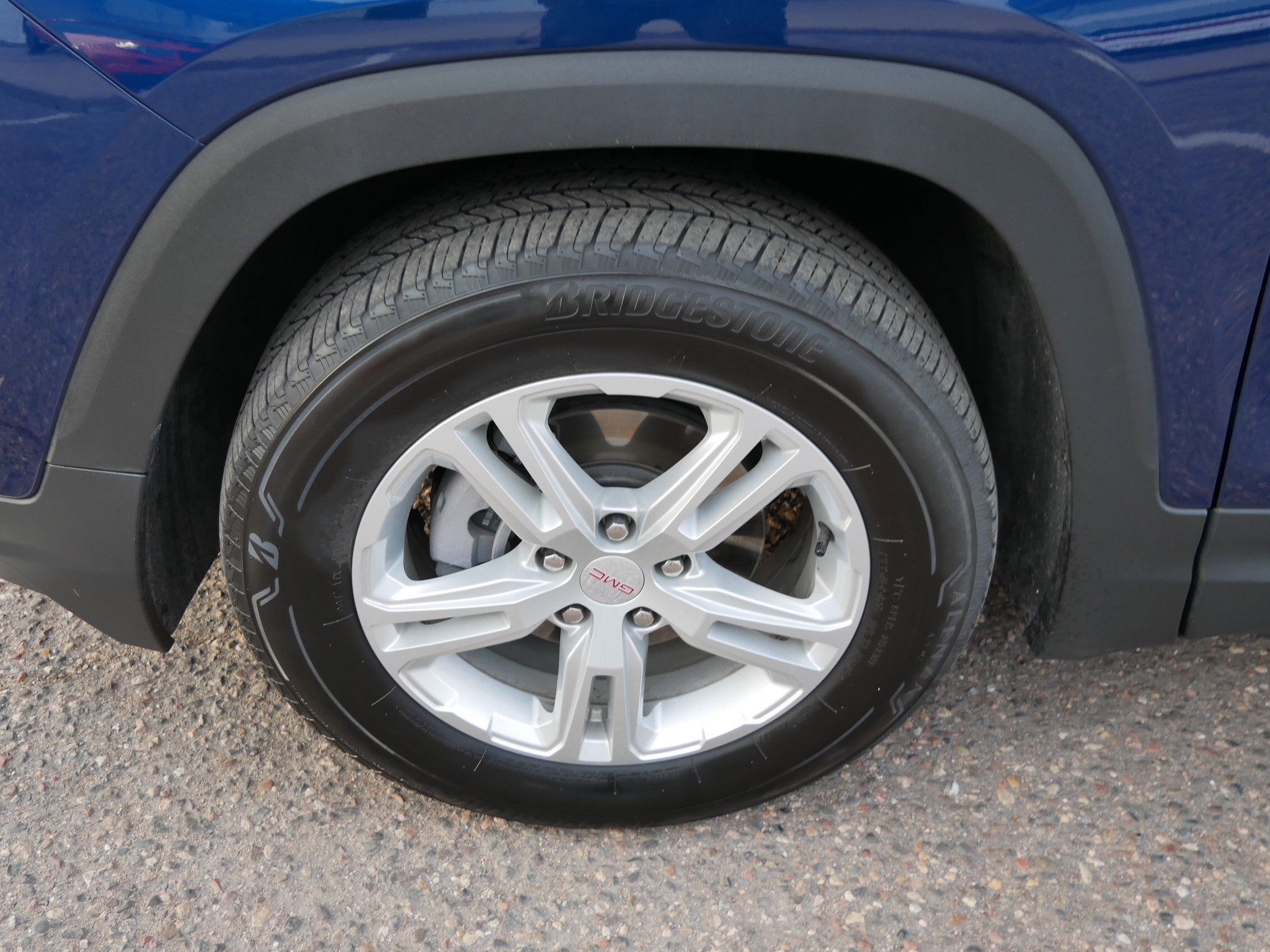 Used 2023 GMC Terrain SLE w/ Driver Convenience Package AWD/4WD image 8