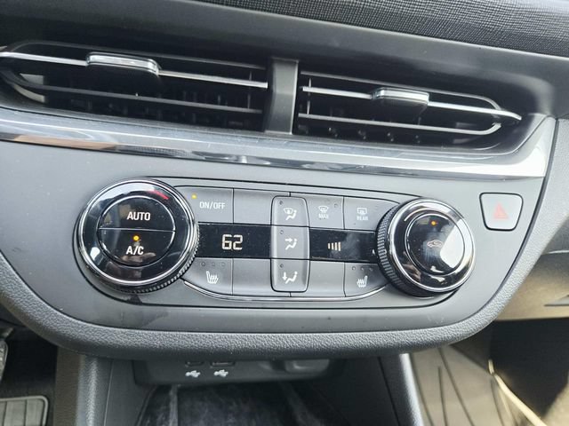 Used 2025 Buick Envista Preferred w/ Convenience I Package FWD image 23