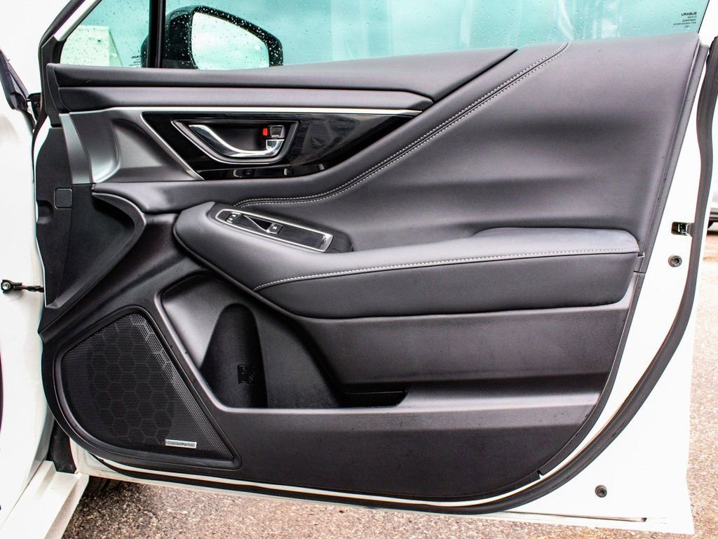 Used 2023 Subaru Legacy Limited image 13