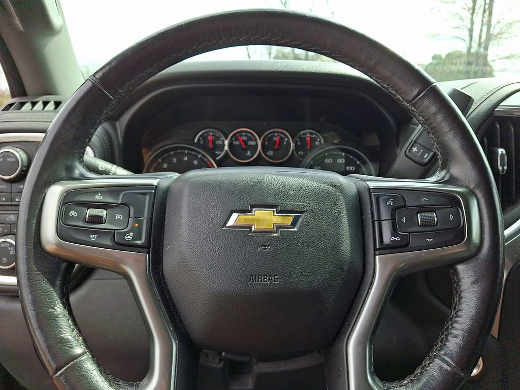 Used 2020 Chevrolet Silverado 1500 LT w/ All-Star Edition image 18