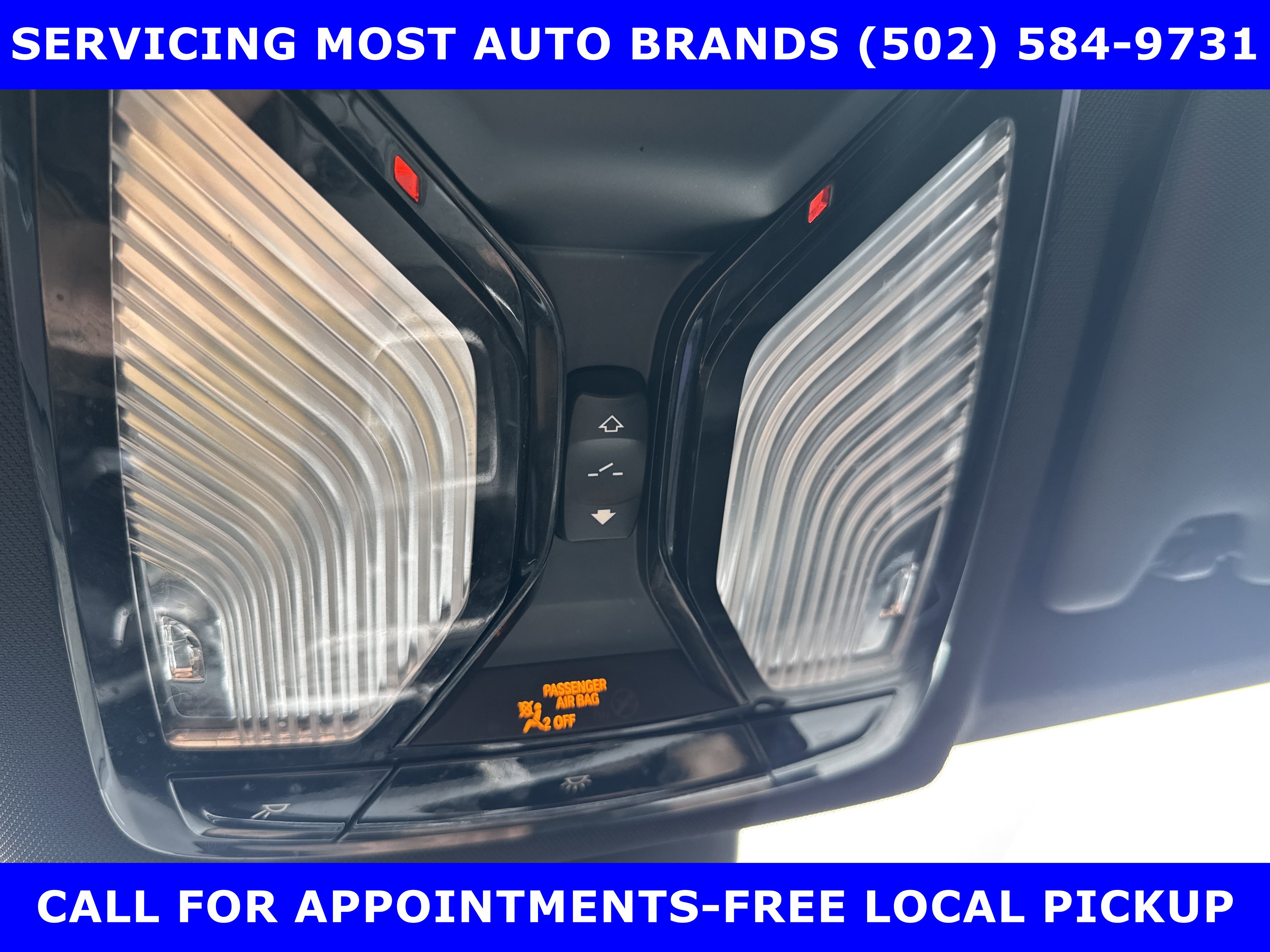 Used 2019 BMW 330i Sedan w/ Convenience Package RWD image 32