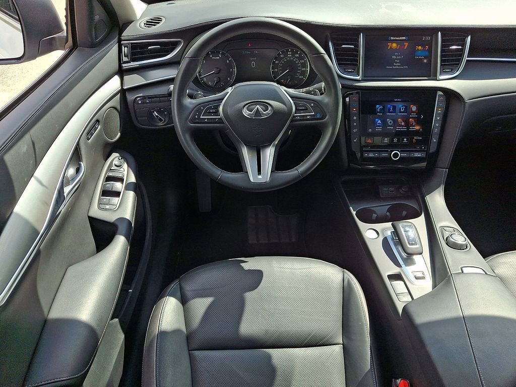 Used 2024 INFINITI QX50 Luxe AWD/4WD image 11