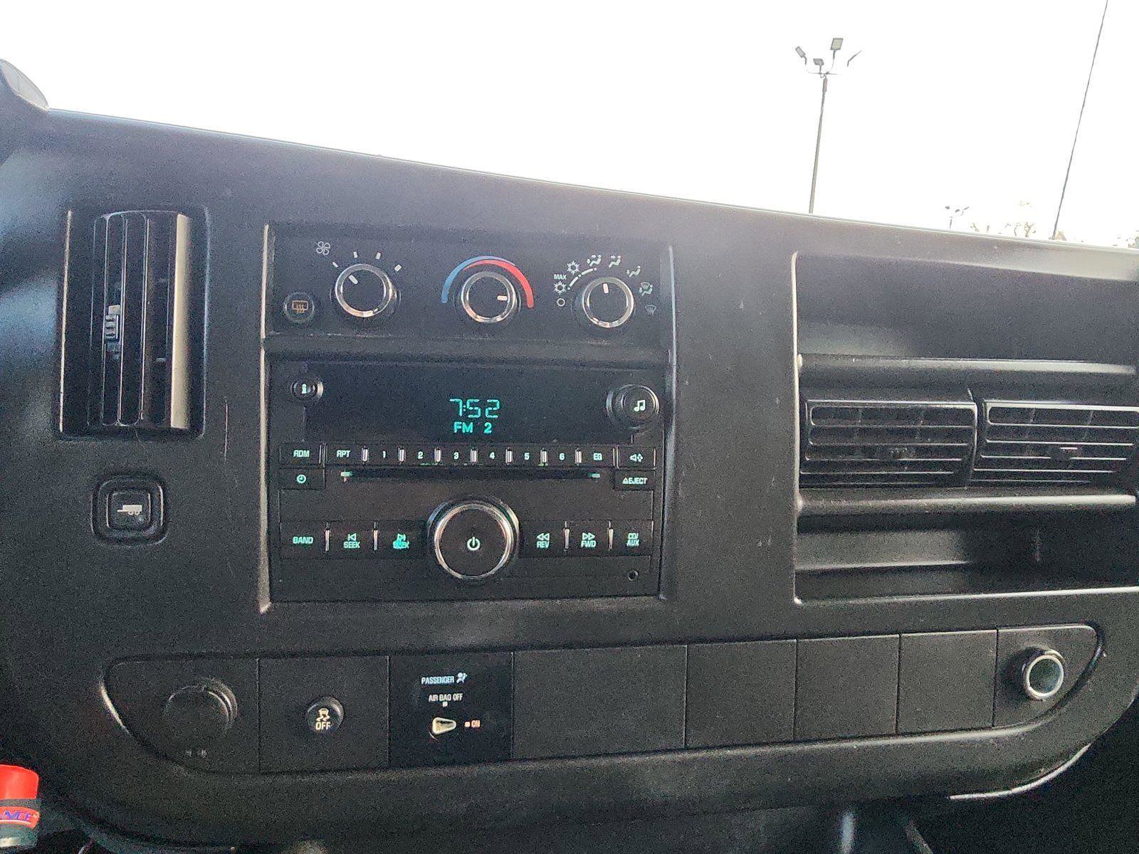 Used 2014 Chevrolet Express 2500 LS image 14