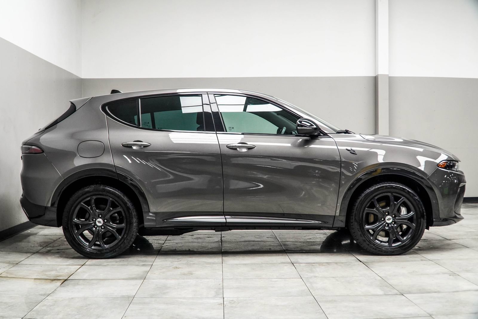 Used 2024 Dodge Hornet R/T Plus w/ R/T Blacktop Package image 7