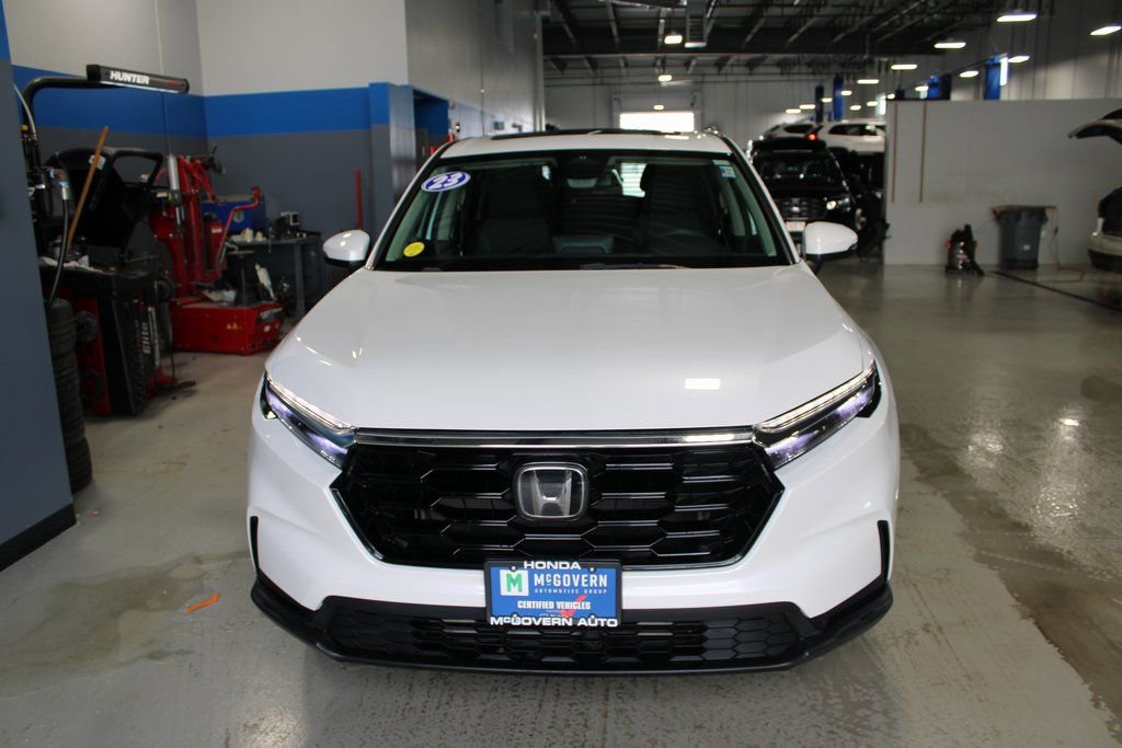 Used 2023 Honda CR-V EX image 3