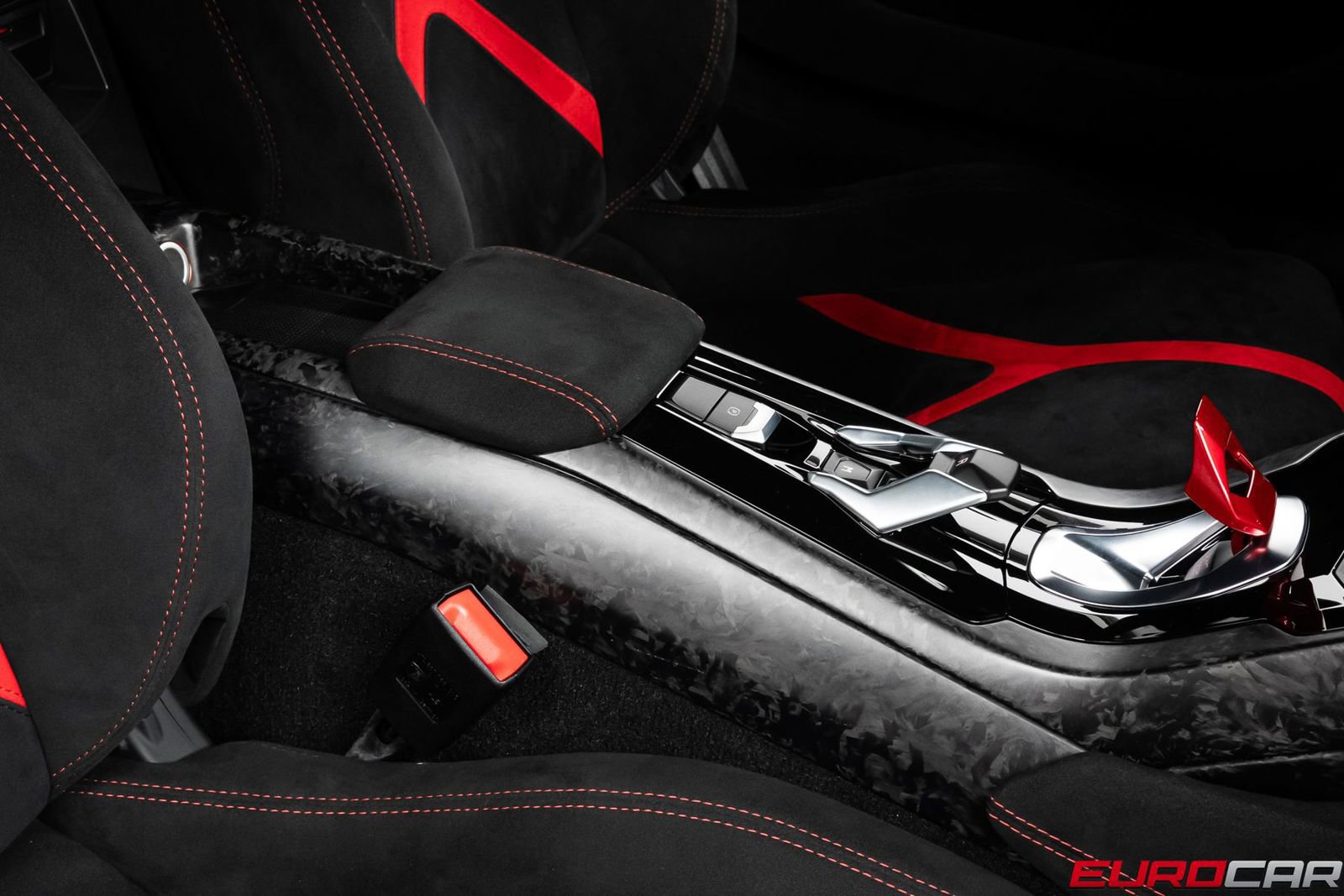 Used 2018 Lamborghini Huracan Performante image 38